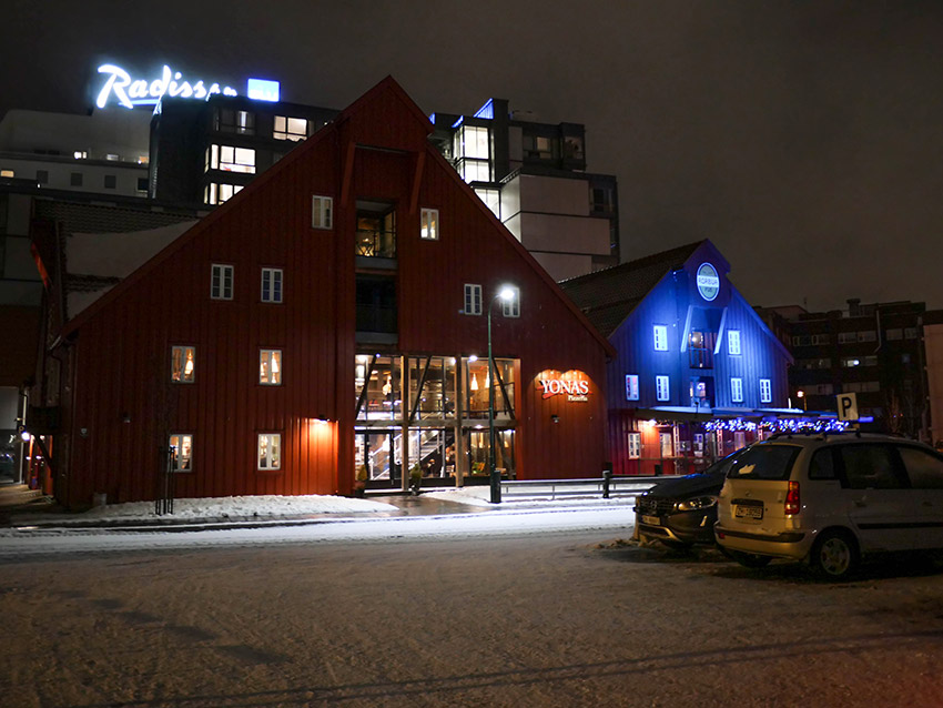 Rorbua Pub Restaurant